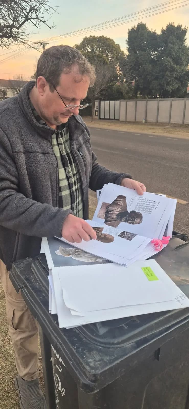 Gerard de Kamper working on the book